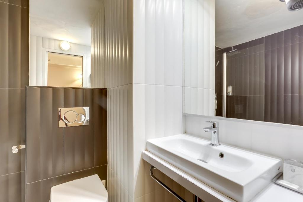 Hotel Opera Maintenon - Resim 26