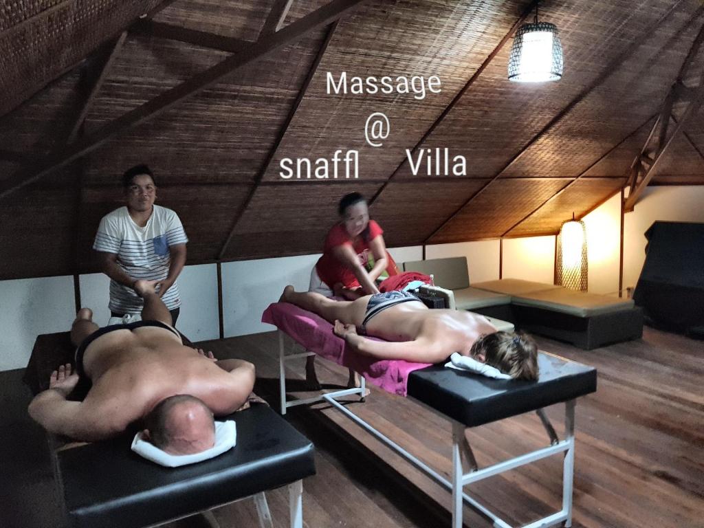 Lázně a/nebo wellness v ubytování Medewi Beachfront Getaway