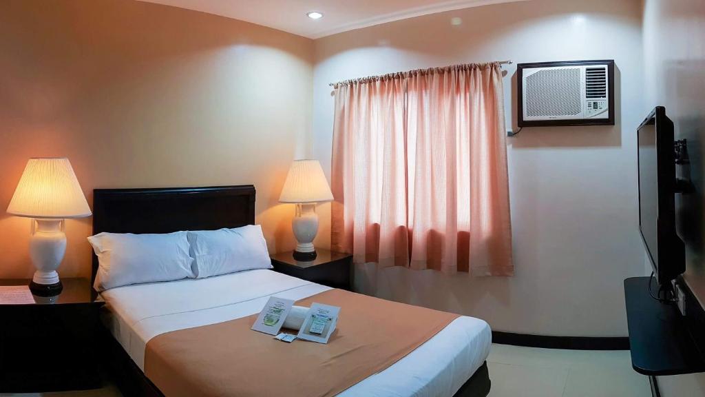 Oakhill Inn - Housity