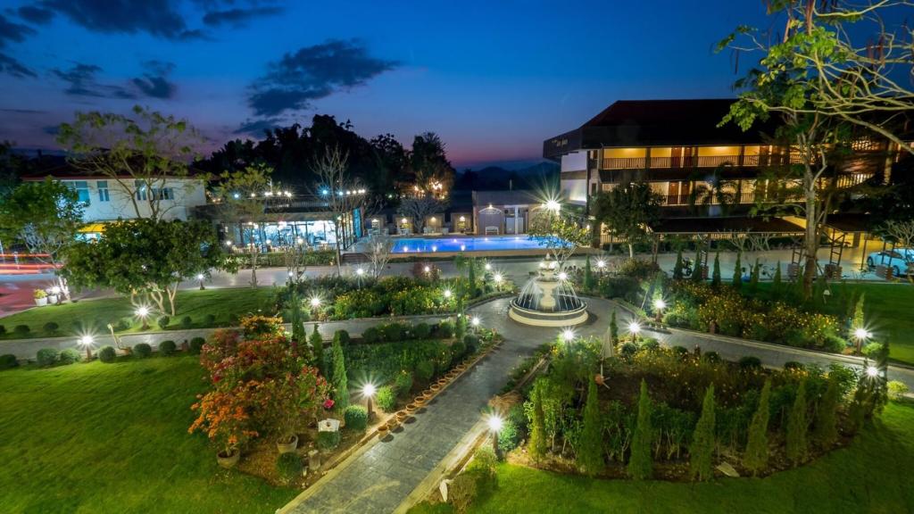 Zahrada ubytování AU Place Hotel