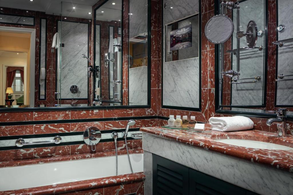 Art Nouveau Palace Hotel - Resim 20