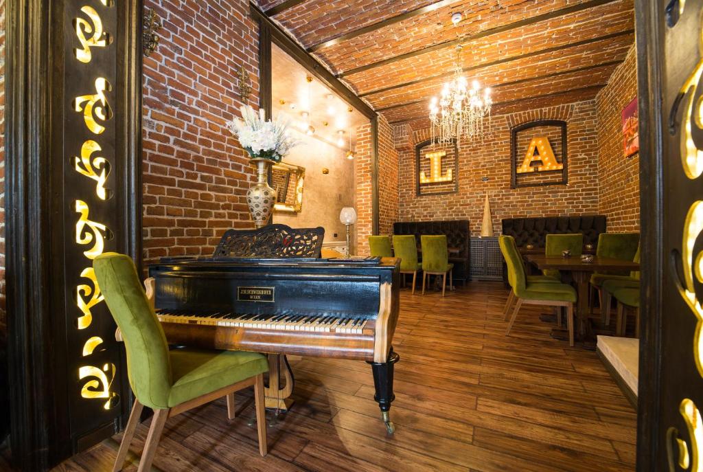 Imagine din galeria proprietății Hotel 5 Continents în Craiova