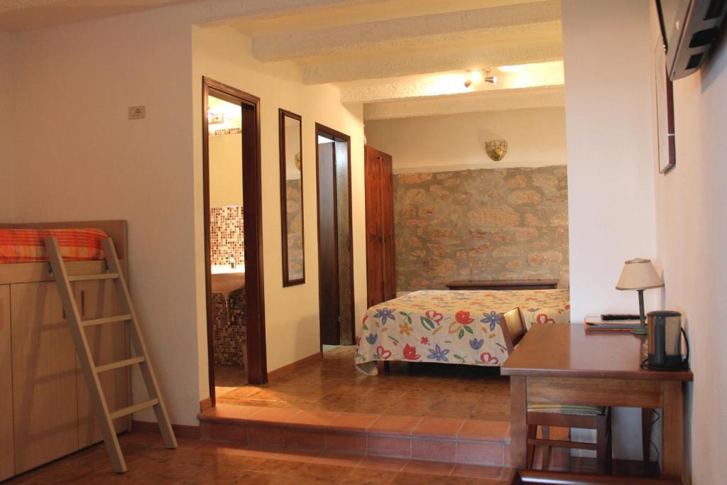 TV a/nebo společenská místnost v ubytování Hotel Rifugio Prategiano