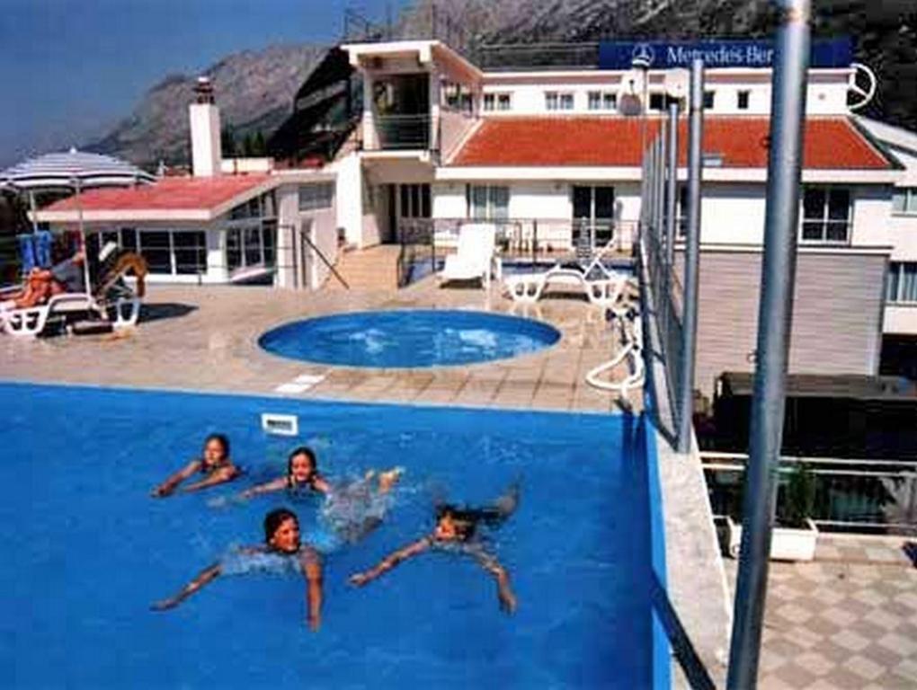 Bazén v ubytovaní Aparthotel Pecic alebo v jeho blízkosti