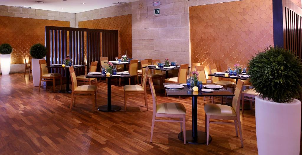 Restaurace v ubytování Abba Fonseca
