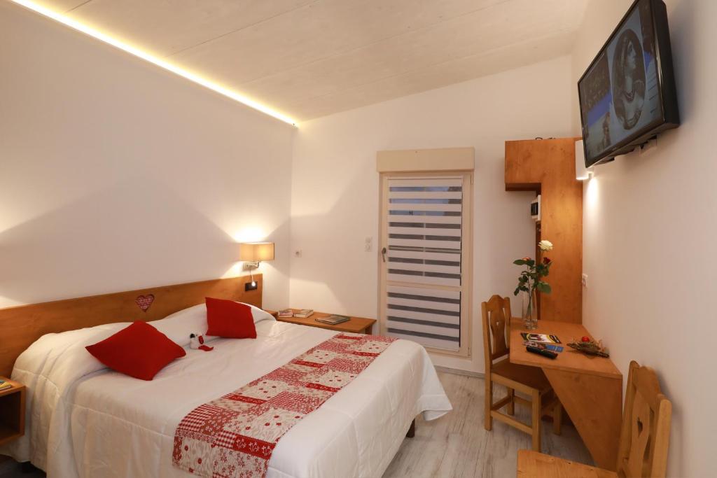 Postel nebo postele na pokoji v ubytování Hotel Restaurant 3 Châteaux