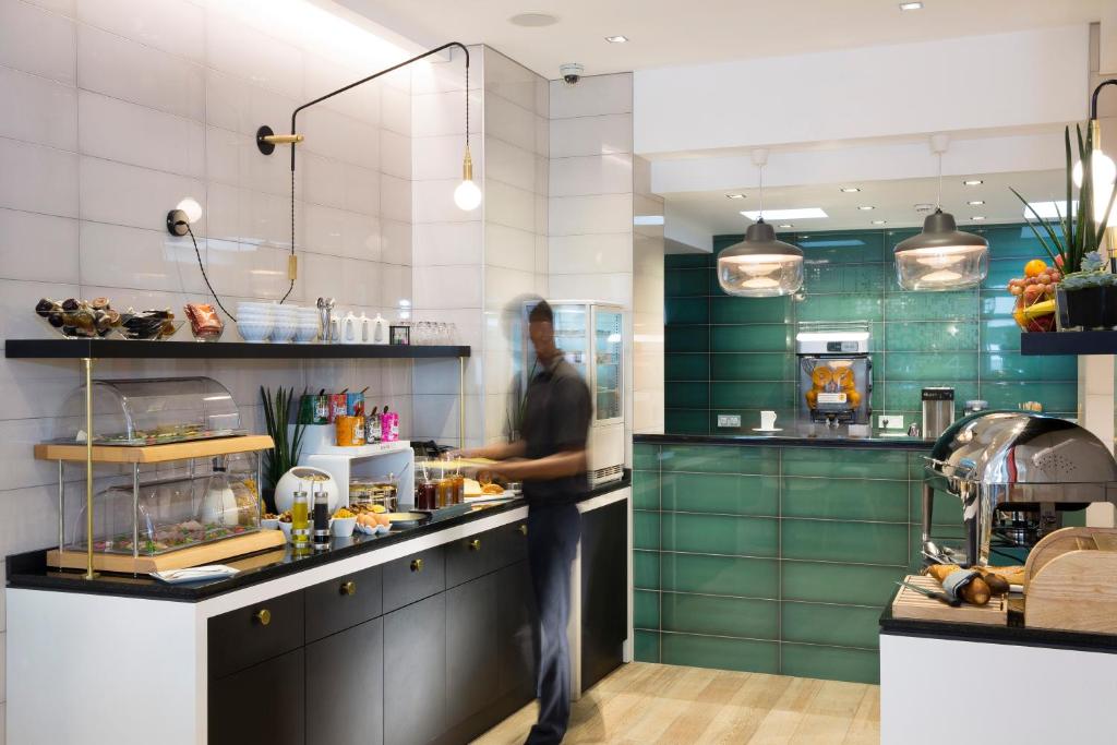 Hotel Haussmann Saint Augustin - Resim 12