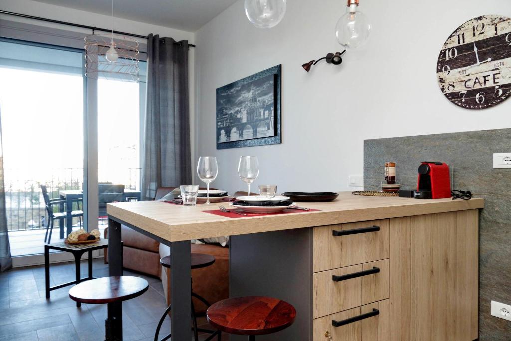 Zdjęcie z galerii obiektu YCH-DELIZIOSO Monolocale con TERRAZZO w Rzymie