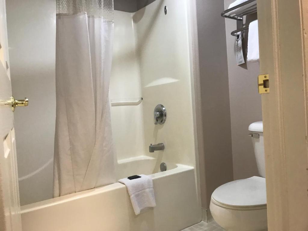 Koupelna v ubytování Americas Best Value Inn Cedar City