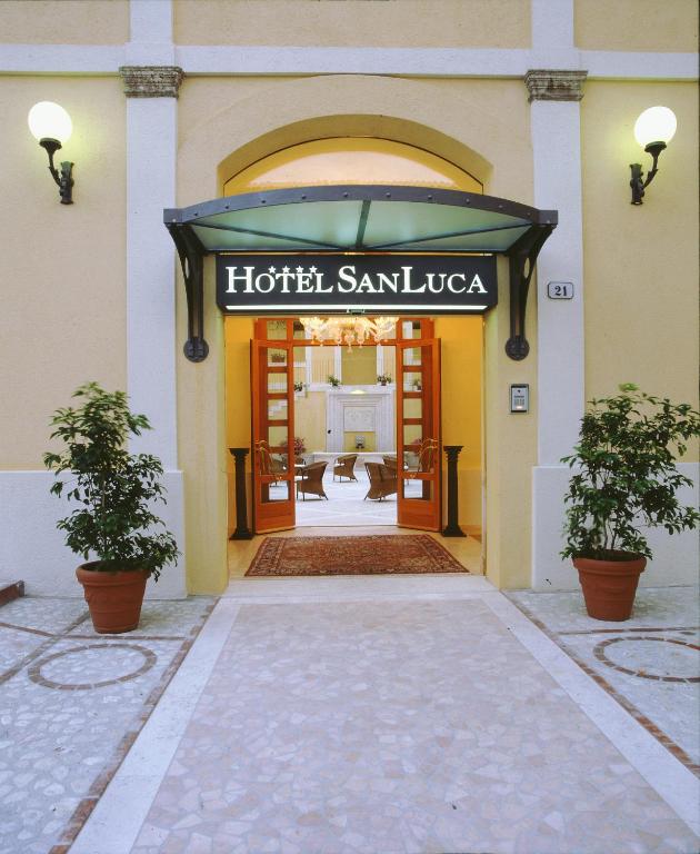 Exteriér nebo vchod ubytování Hotel San Luca