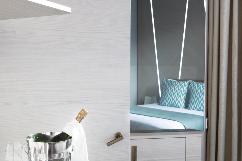 Hotel Royal-Riviera photo 3