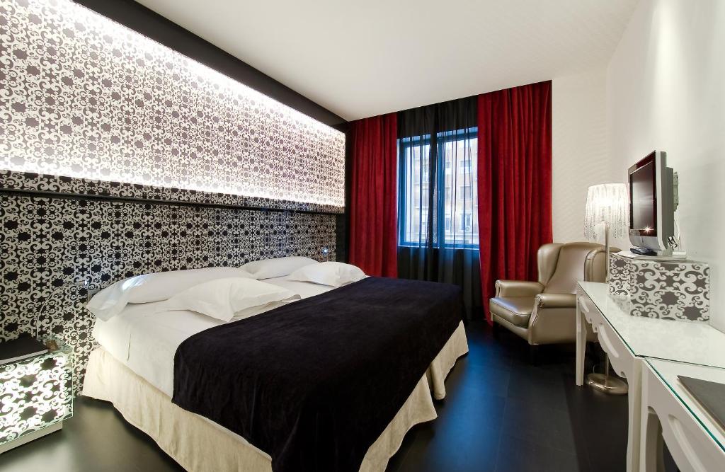 
Double Room with Parking
