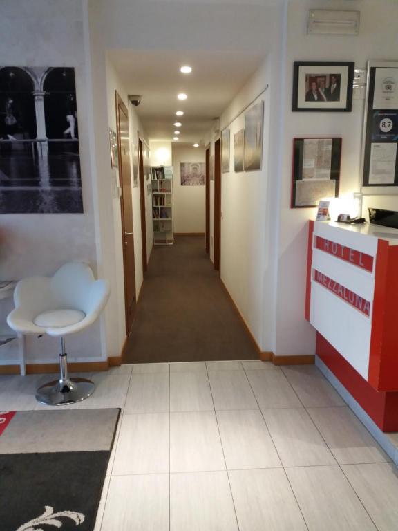 Fotografie z fotogalerie ubytování Hotel Mezzaluna v destinaci Treviso