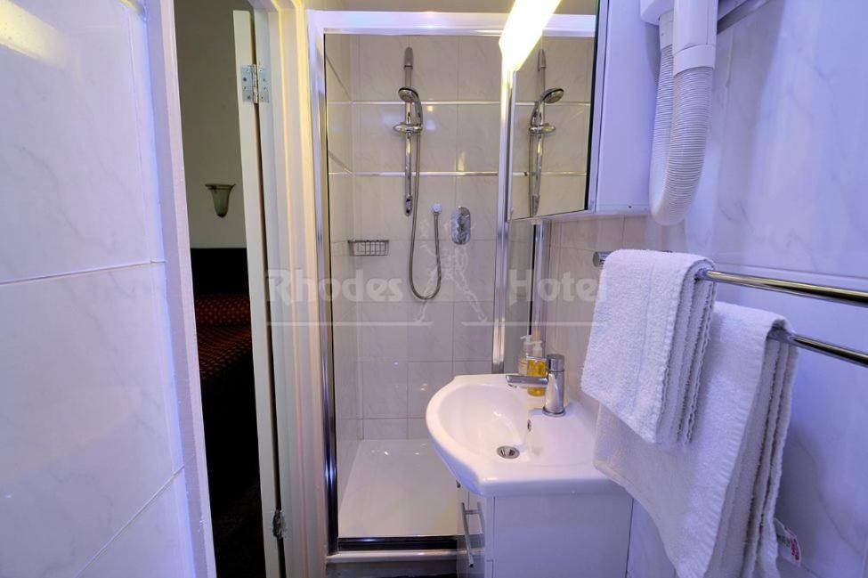 Rhodes Hotel - Resim 42