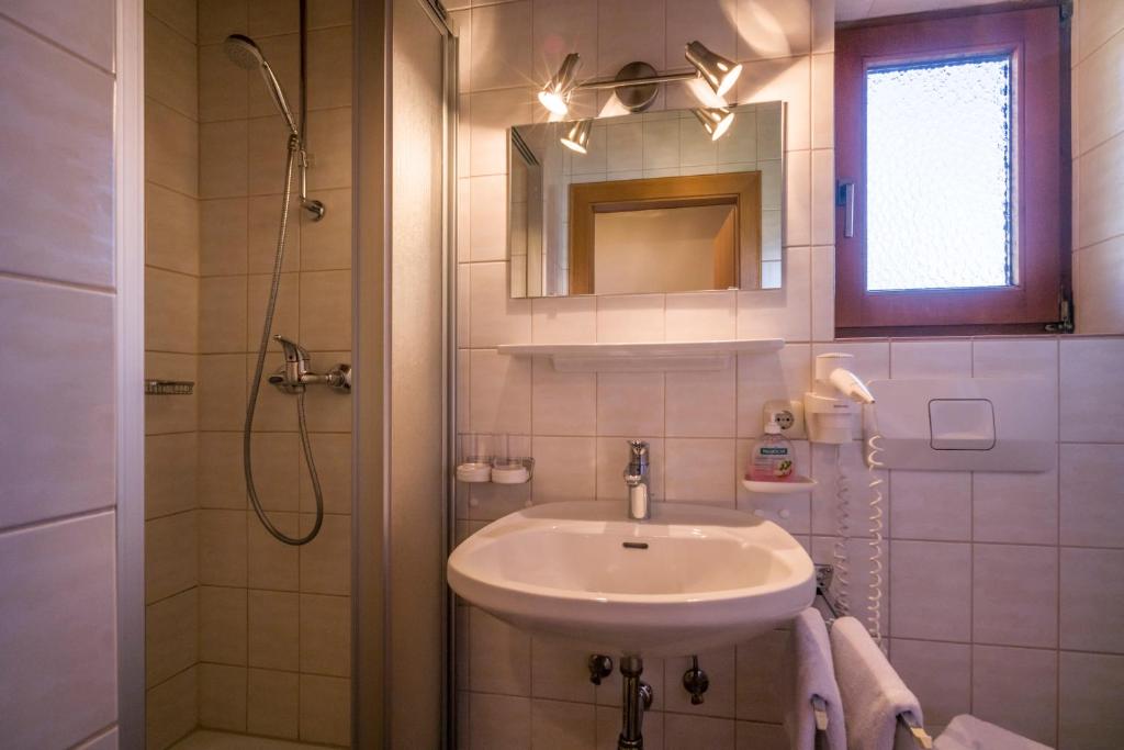 Kúpeľňa v ubytovaní Walchenhof