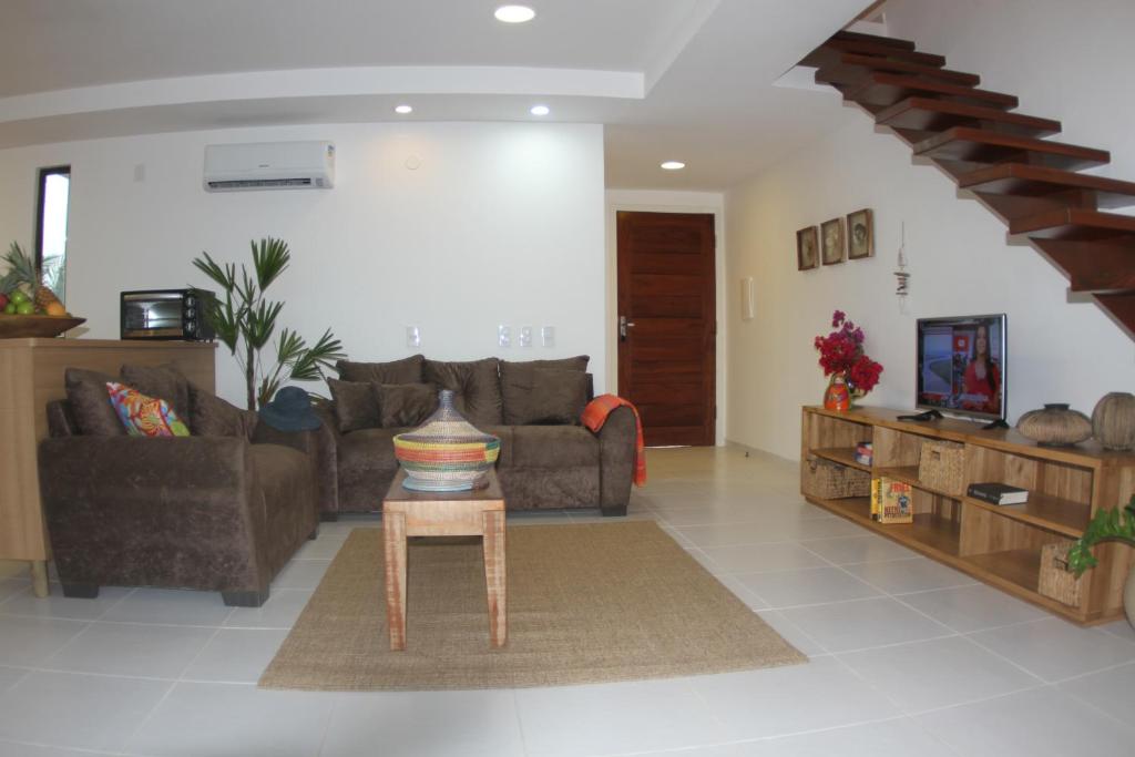  Mirmar Apartments