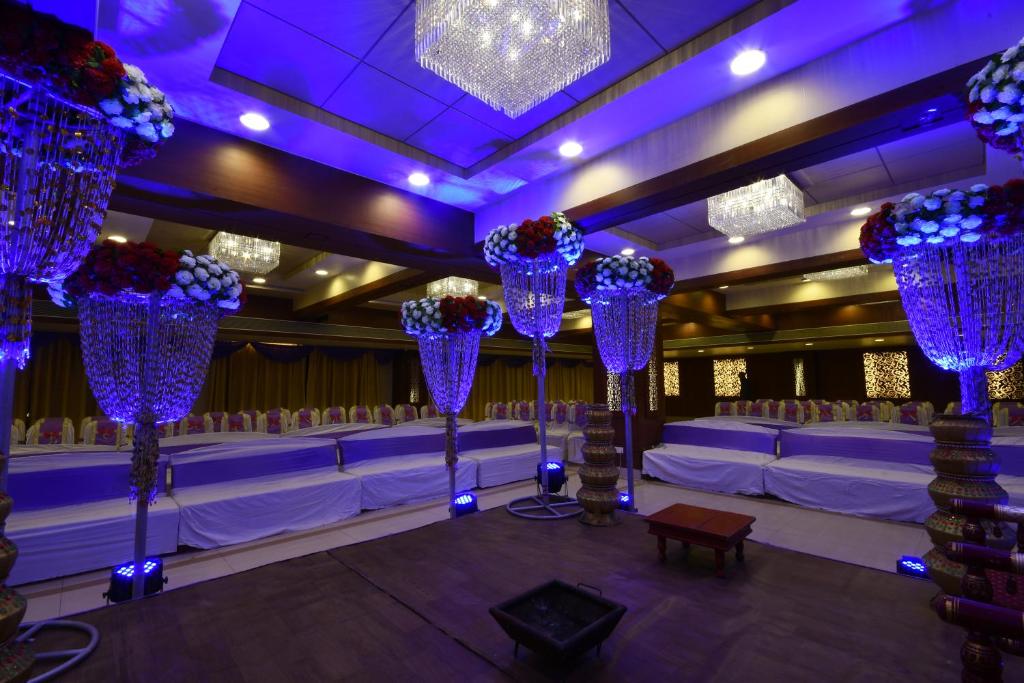 Fotografie z fotogalerie ubytování Hotel Platinum Residency v destinaci Ahmadábád