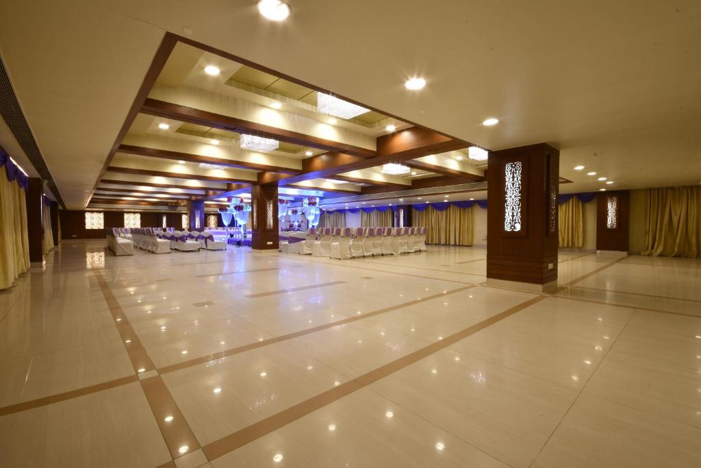 Fotografie z fotogalerie ubytování Hotel Platinum Residency v destinaci Ahmadábád