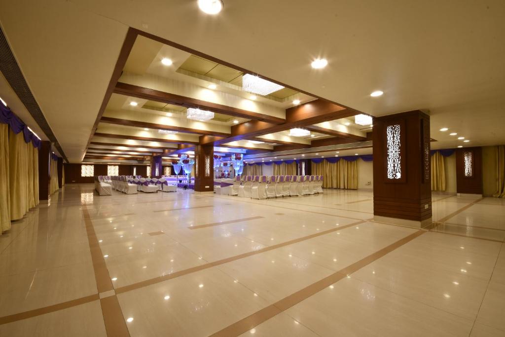 Fotografie z fotogalerie ubytování Hotel Platinum Residency v destinaci Ahmadábád