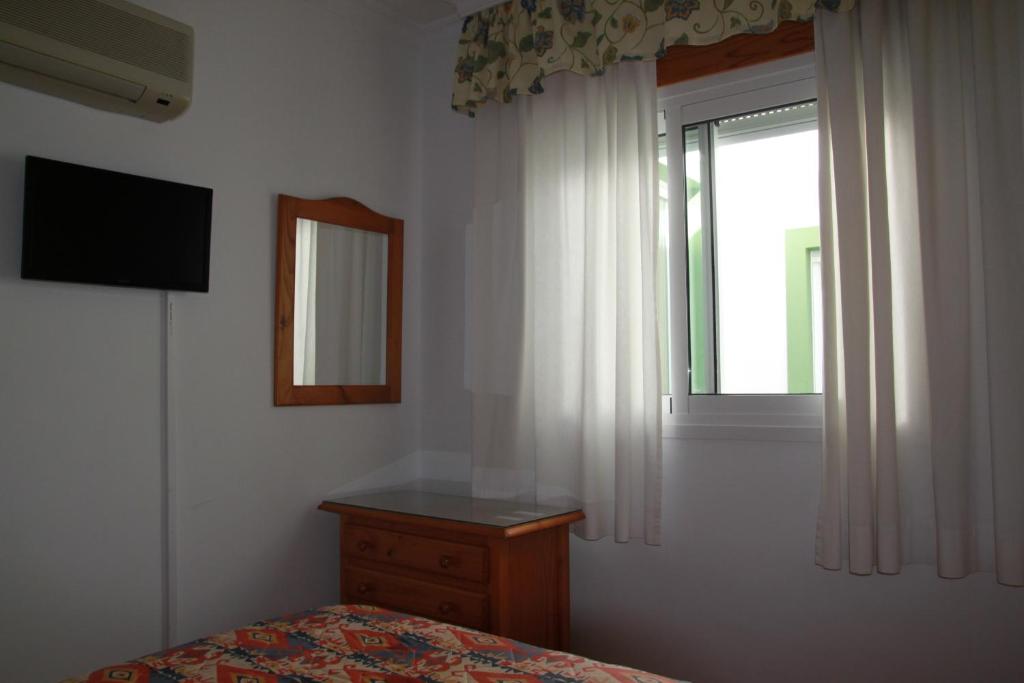 TV a/nebo společenská místnost v ubytování Hostal Ana - Adults Recommended