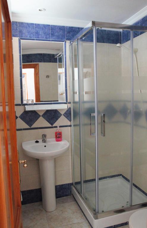 Koupelna v ubytování Hostal Ana - Adults Recommended