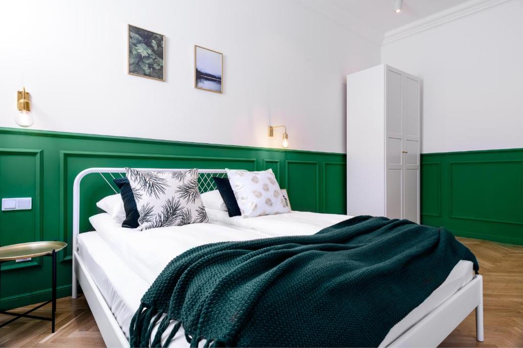 Posteľ alebo postele v izbe v ubytovaní P&J Luxury Apartments