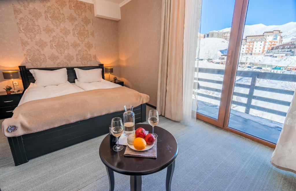 Hotel GoodAura - Chambre Double De Luxe Avec Balcon