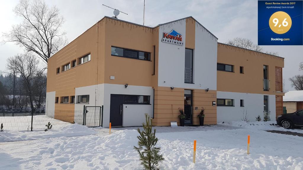Apartmánový Dom Kriváň v zimě