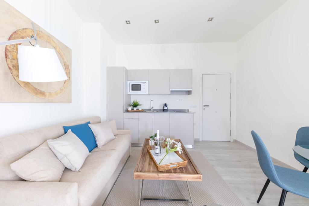 Kuchyňa alebo kuchynka v ubytovaní Apartamentos Soho Boutique Museo