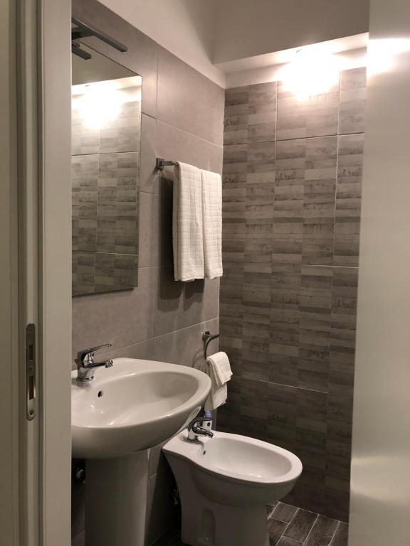 Koupelna v ubytování Caio Duilio B&B