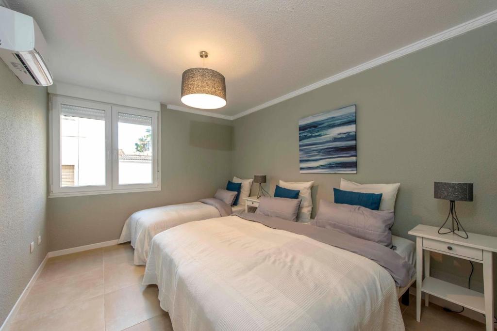 Cama o camas de una habitación en Torrevieja