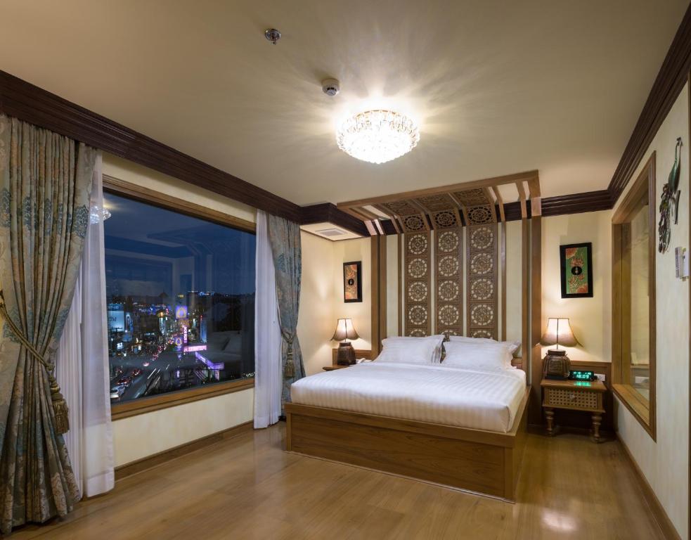 Peak Nimman Prestige Hotel - Resim 43