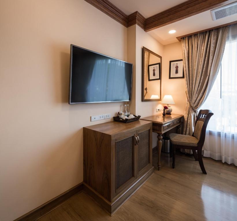 Peak Nimman Prestige Hotel - Resim 18