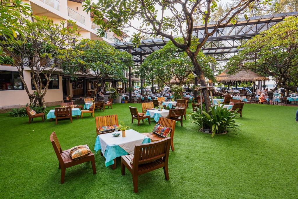 Baan Laimai Beach Resort & Spa - SHA Extra Plus