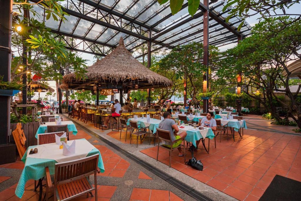 Baan Laimai Beach Resort & Spa - SHA Extra Plus - Resim 44