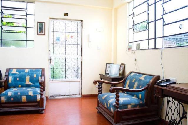  Botelho Family Hostel