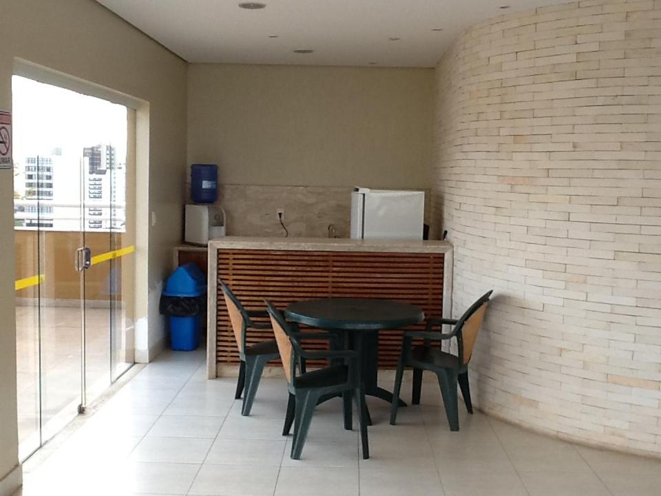  Apto c/ ar Split - Centro local imbatível - com NF