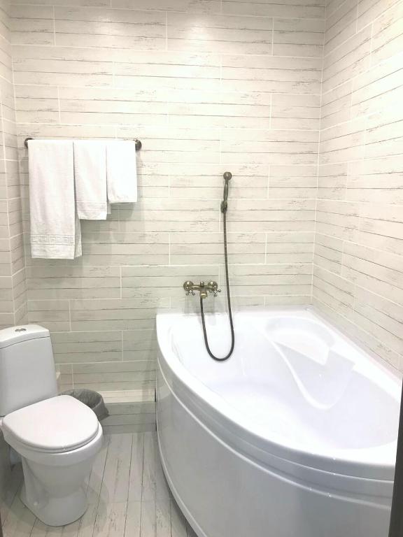 Central Hotel - King Suite Con Cama Extra
