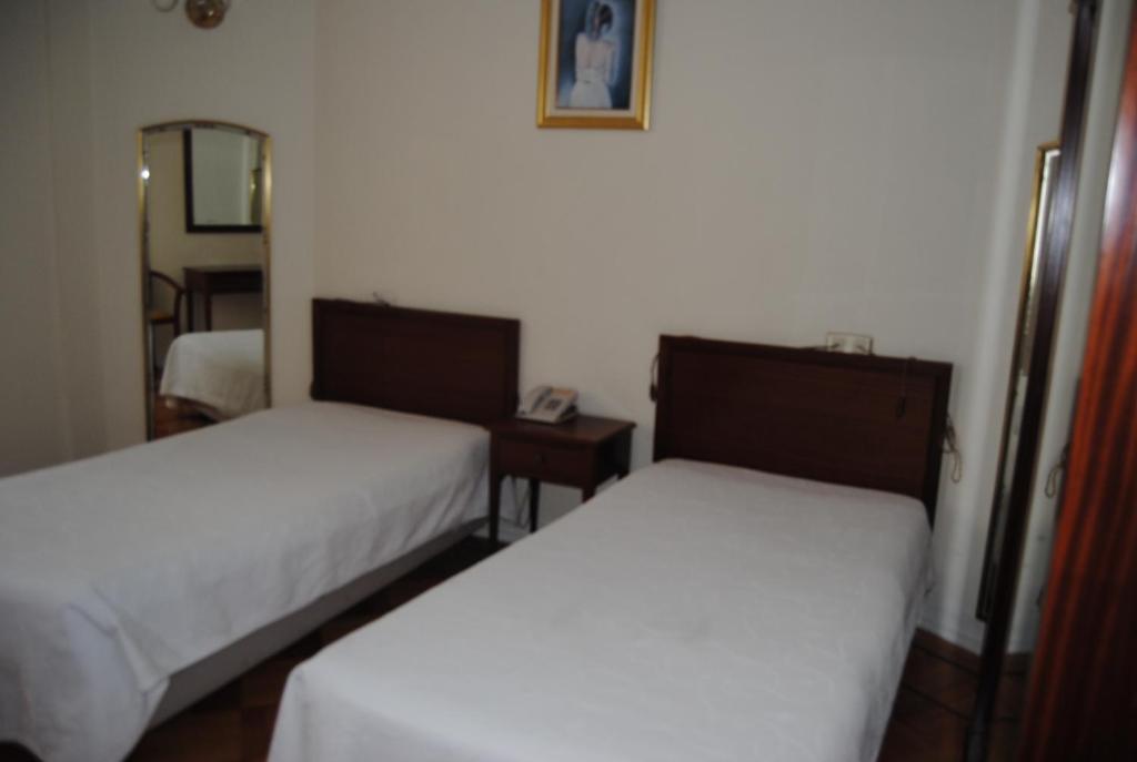 Hotel Peninsular- Porto - Resim 14
