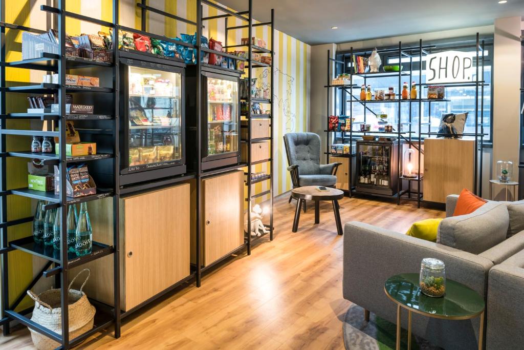 Cuisine ou kitchenette dans l'établissement Aparthotel Adagio Paris Bercy Village