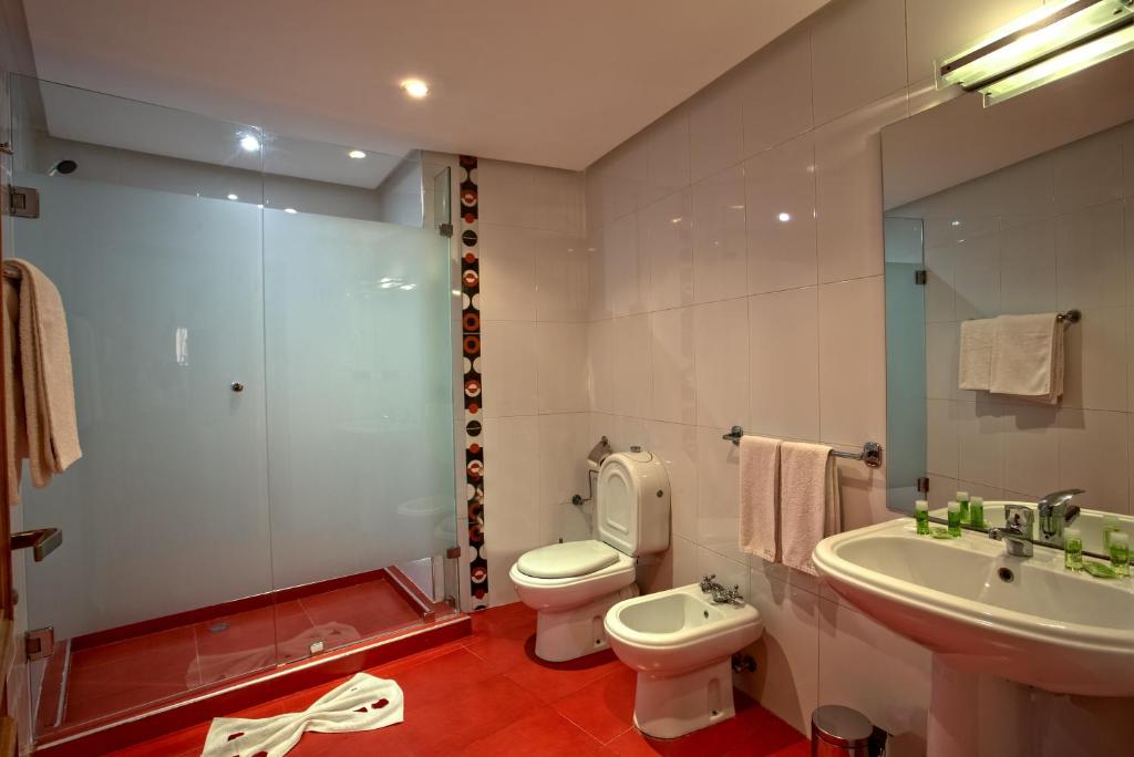 Koupelna v ubytování Yaad City Hotel