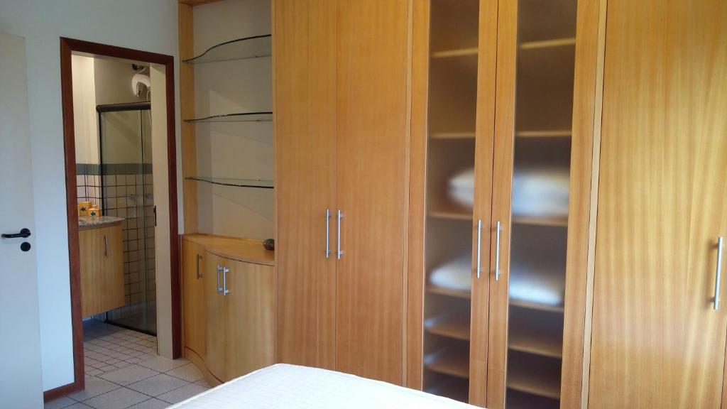  Apto Cond. Porto Ventura 3 quartos