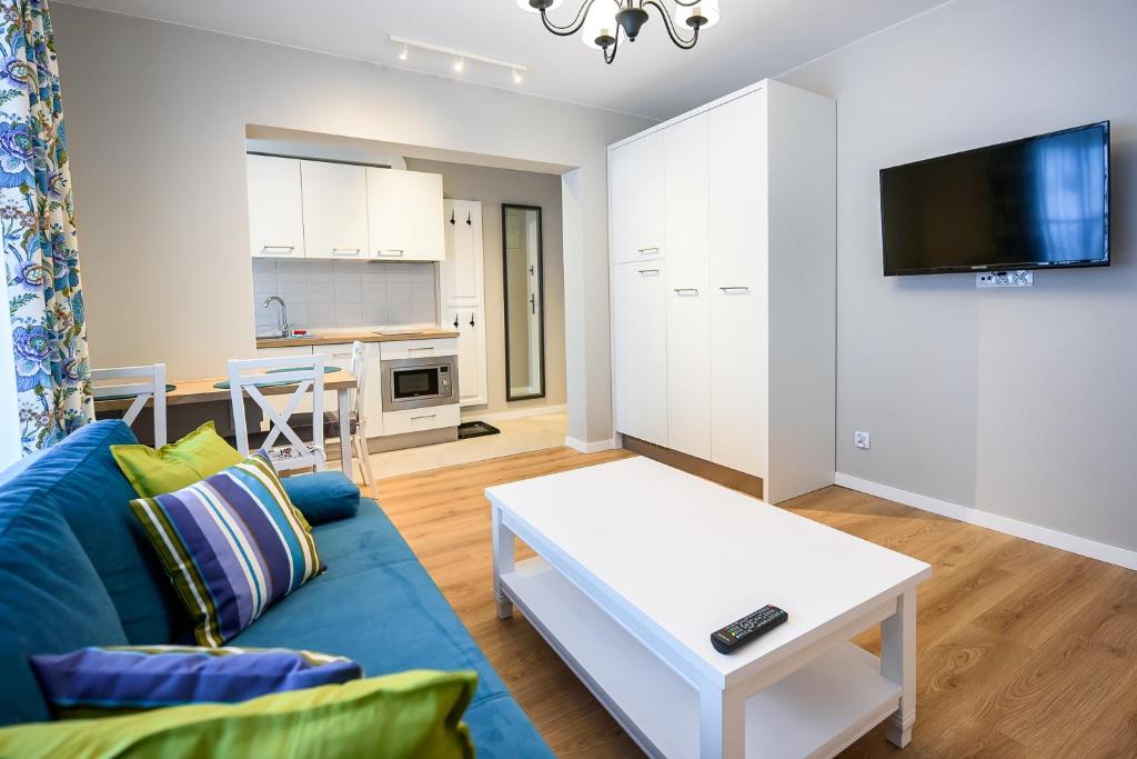 Bukowa Dolina, Sun & Snow - One-Bedroom Apartment
