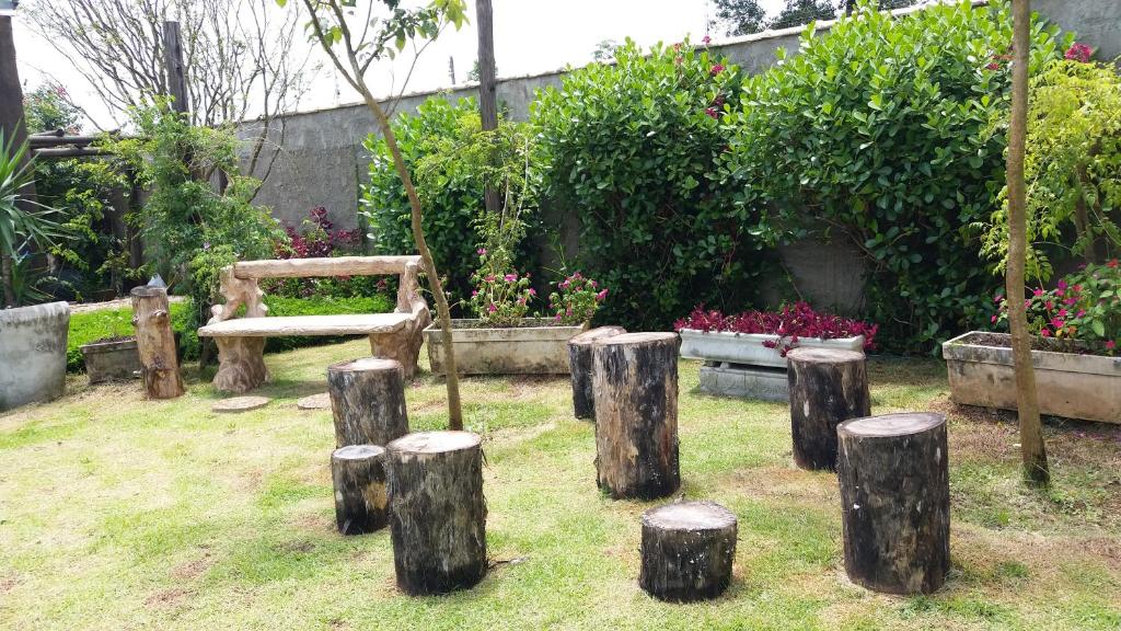  NOSSO ESPAÇO RETIRO ESPIRITUAL E DESCANSO Suites com piscina