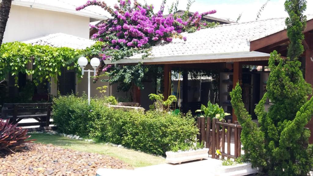  NOSSO ESPAÇO RETIRO ESPIRITUAL E DESCANSO Suites com piscina