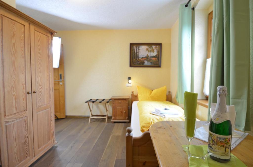 Postel nebo postele na pokoji v ubytování Hotel Köhlerhütte