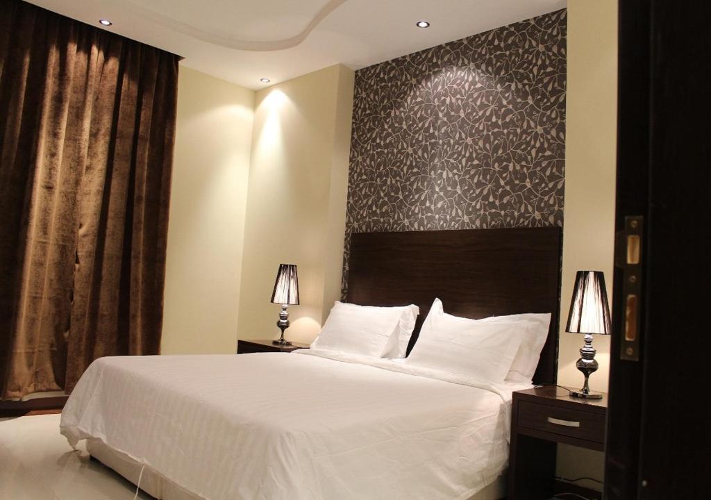 شقق درر رامه للشقق المخدومة 7