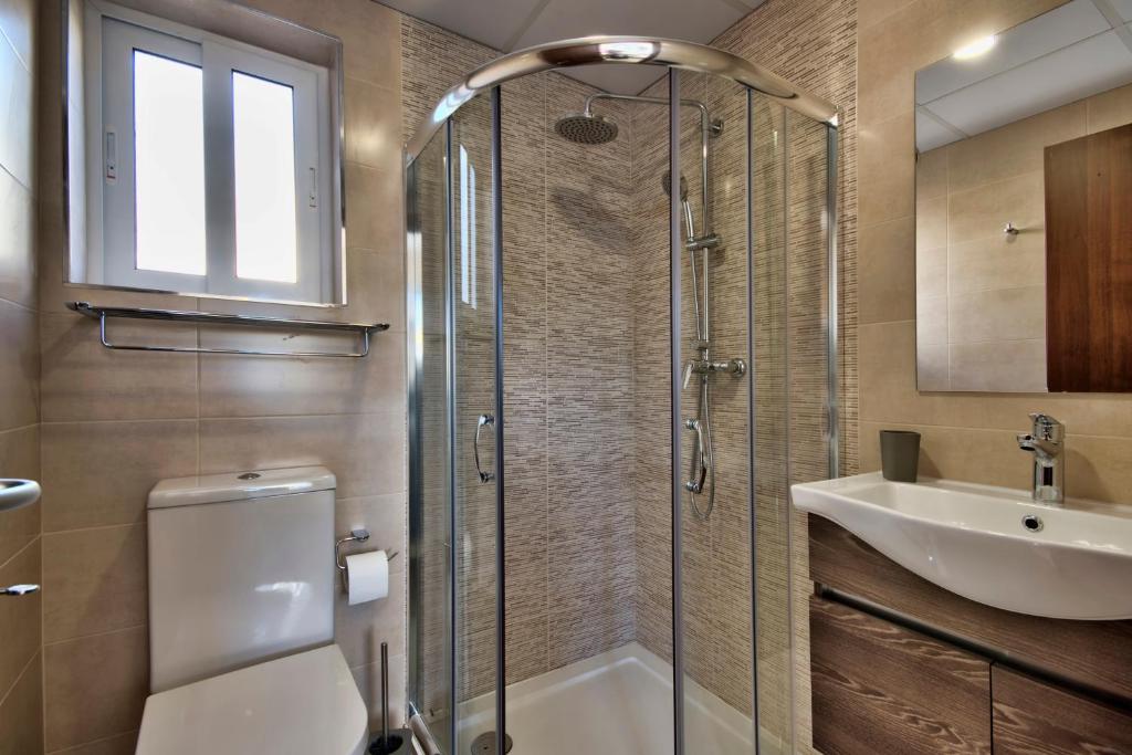 Koupelna v ubytování Central Suites St. Julian's