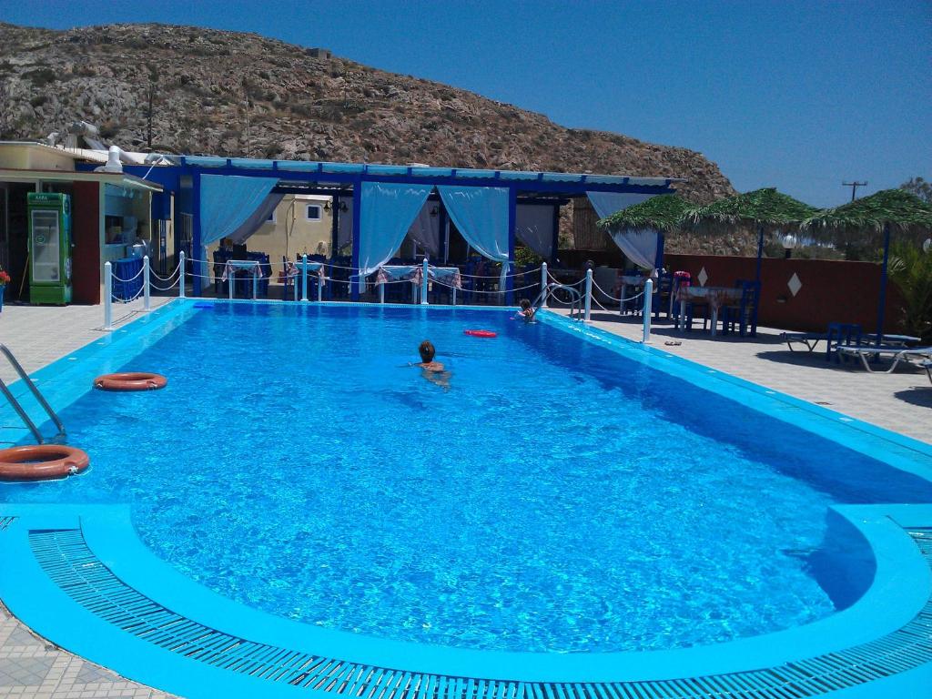 Basen w obiekcie Villa Michalis lub w pobliżu