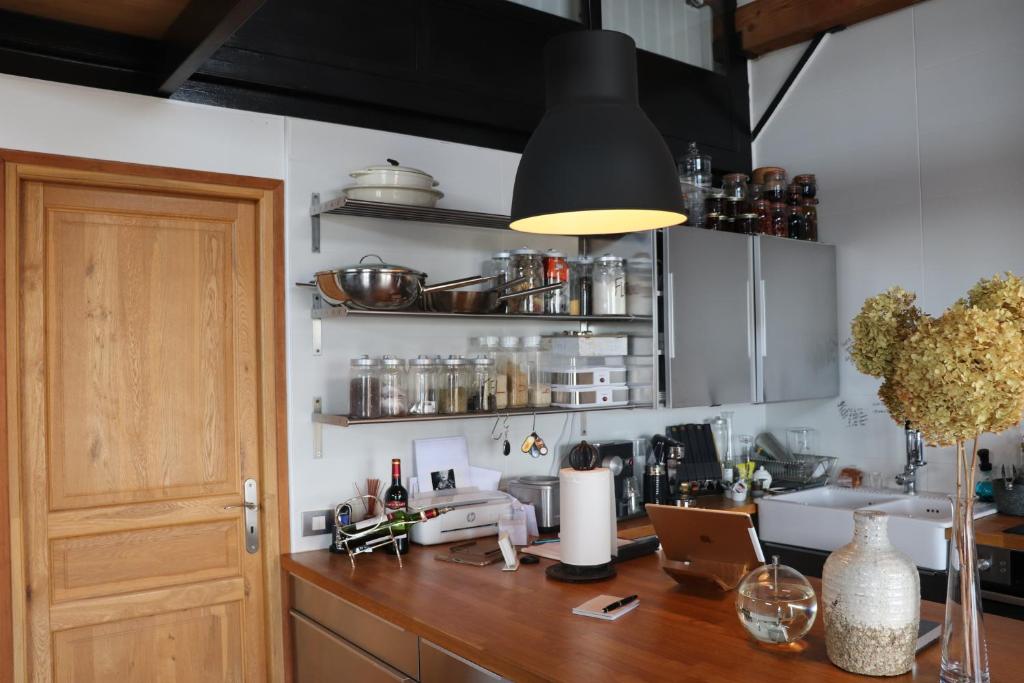 Kuchyň nebo kuchyňský kout v ubytování Skylark Bed & Breakfast